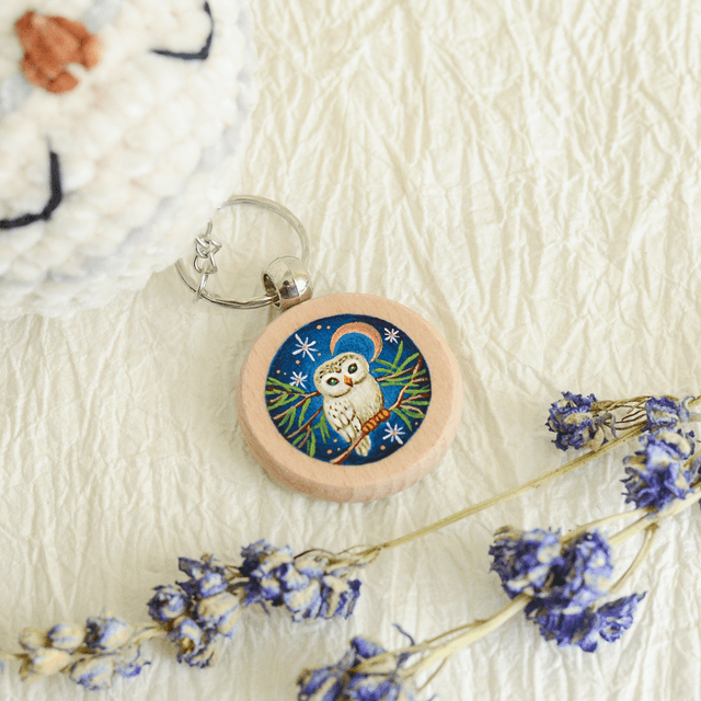 "Polar Owl" keychain