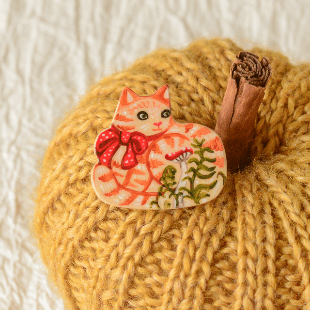Familiar Collection "A Ginger Cat with Amanita" clay pin