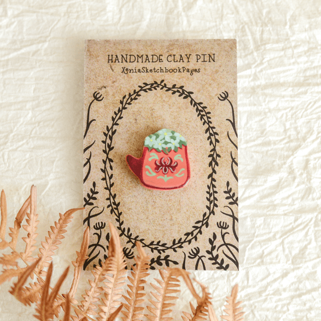Spring Collection "Forget-Me-Not Teapot" clay pin