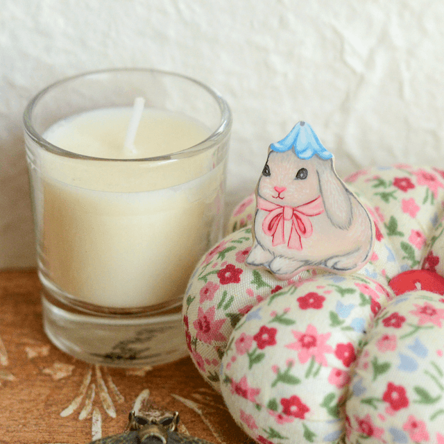 Spring Collection "Honeybunny" clay pin