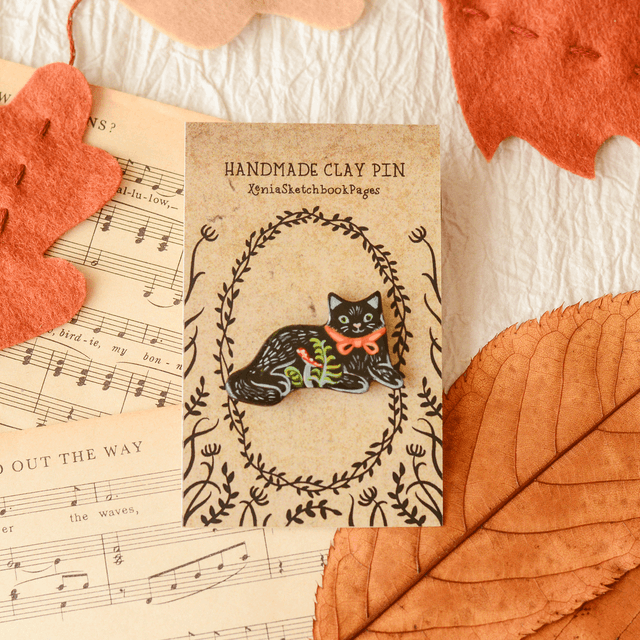 Familiar Collection "A Black Cat" clay pin