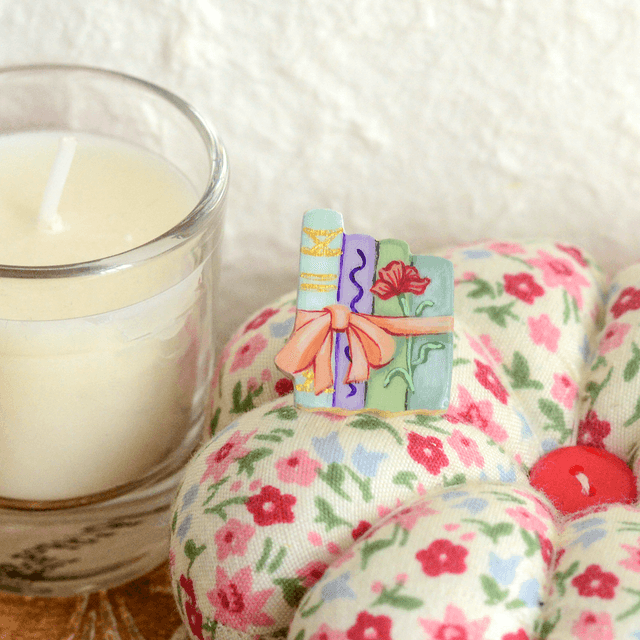 Spring Collection "Romantic Books" clay pin