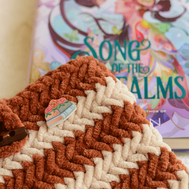 Spring Collection "Book Lover" clay pin